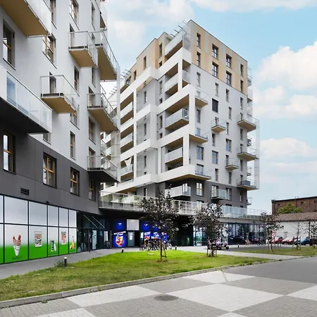 Apartamento Klasyczny Z Balkonem We Wroclawiu By Renters Breslavia