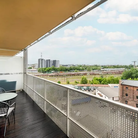 Klasyczny Z Balkonem We Wroclawiu By Renters Appartamento